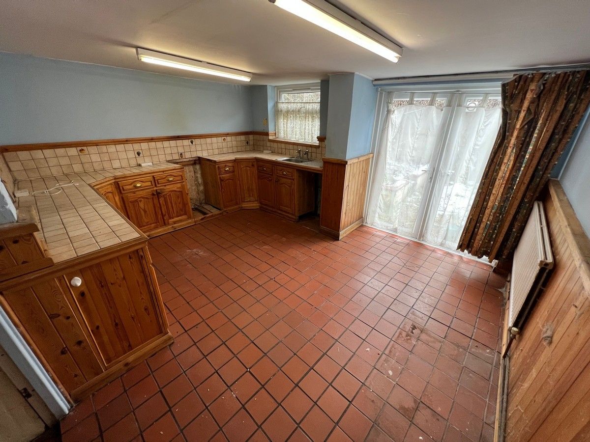 2 bed terraced house for sale in Ton Rowton Pentre , Ton Pentre CF41