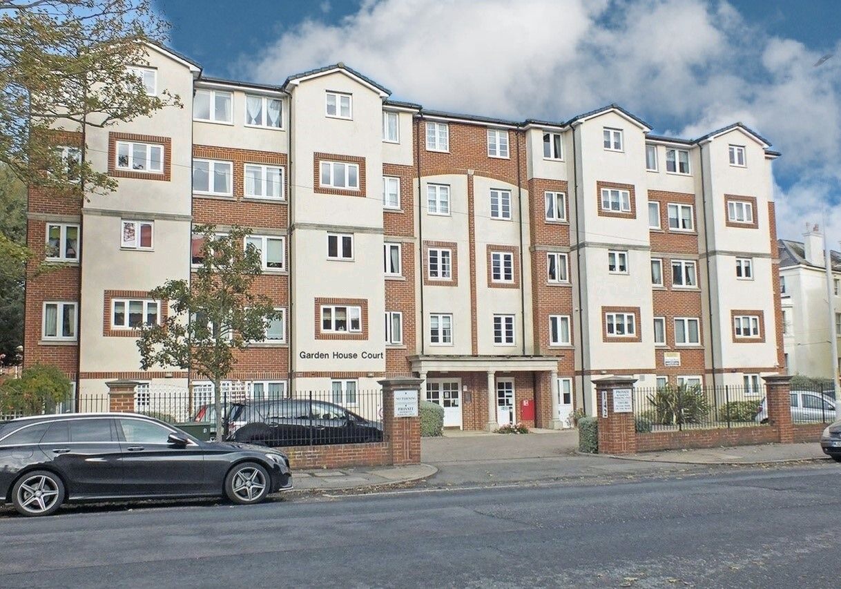 1 bed flat for sale in Sandgate Road, Folkestone CT20 Zoopla
