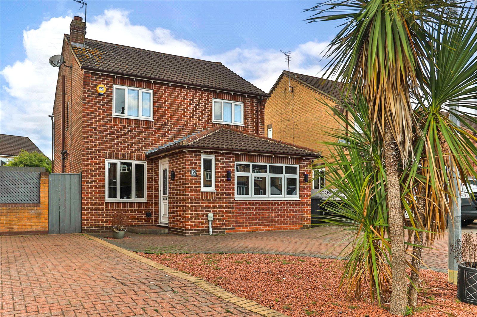 3 bed detached house for sale in Rainswood Close, Kingswood, Hull, East