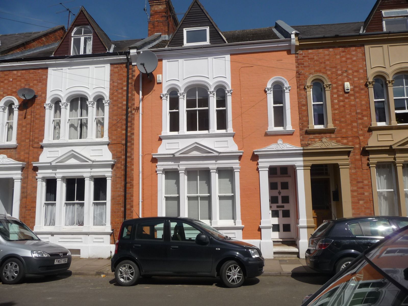4 bed terraced house to rent in Colwyn Road, Northampton NN1 Zoopla