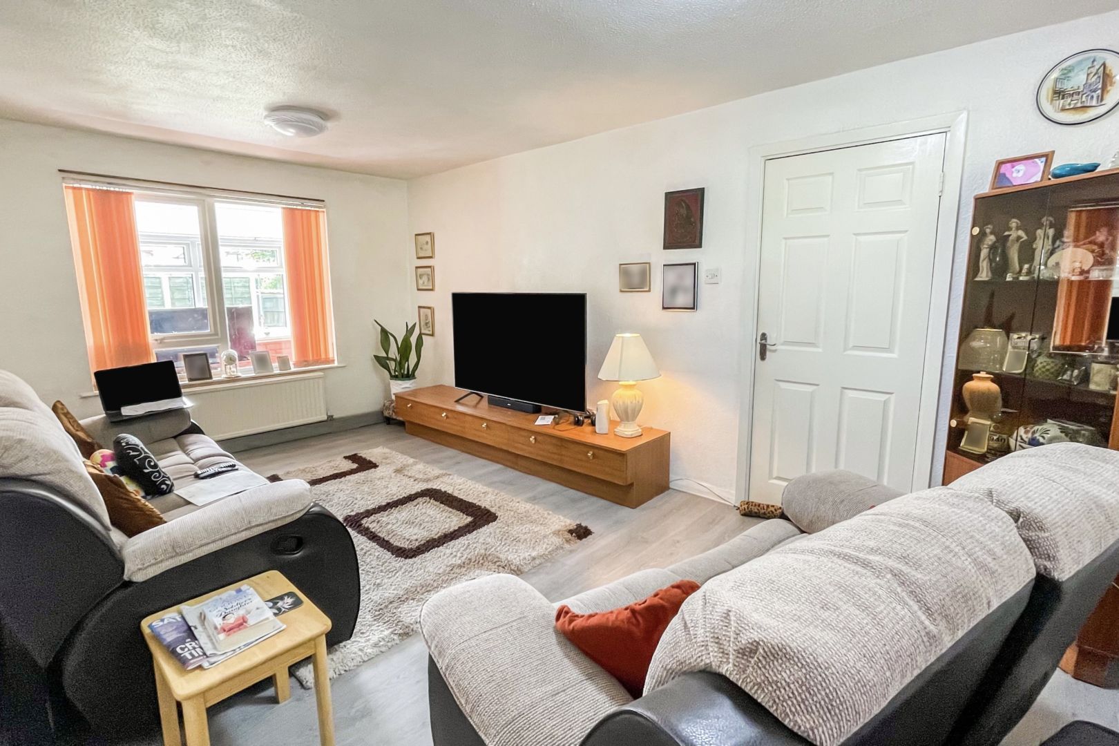 Trent Bridge Walk Manchester M16  