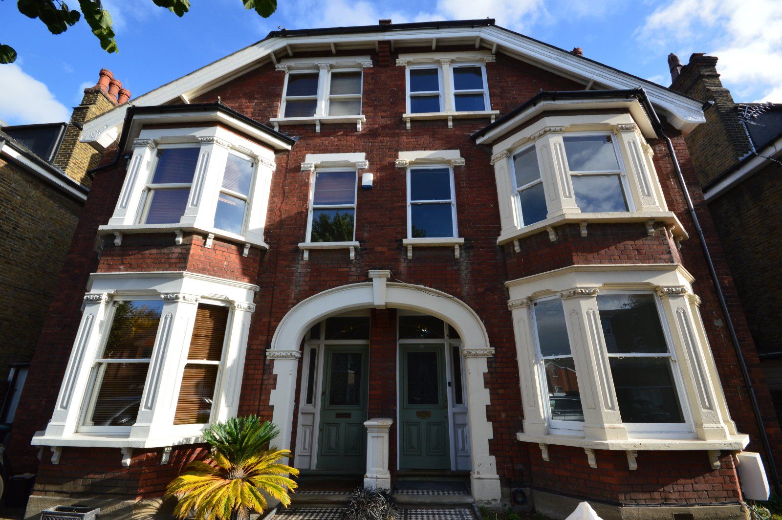 10 bed semidetached house to rent in The Avenue, Gravesend, Kent DA11