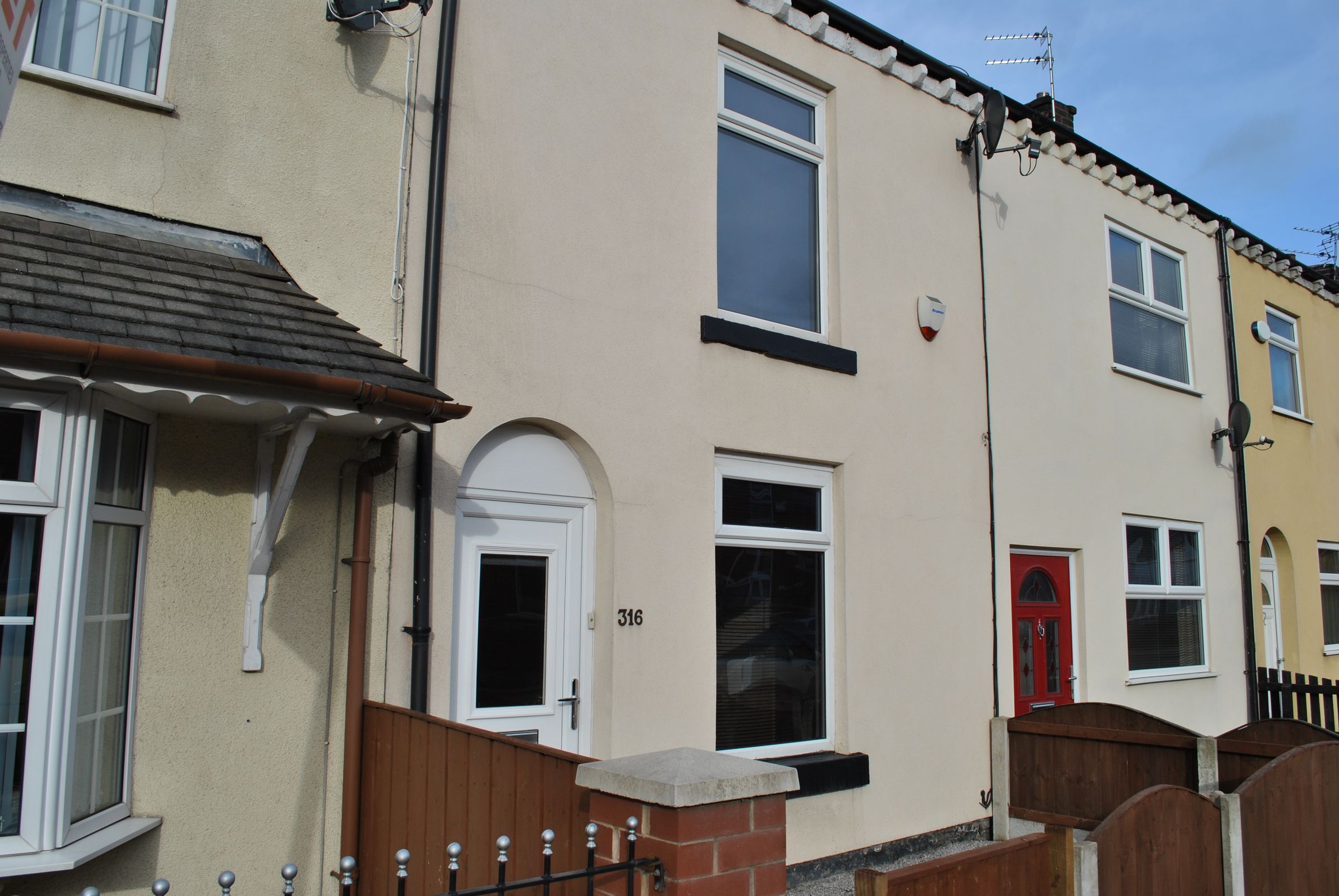 2 bed terraced house for sale in Manchester Road, Walkden M28 Zoopla