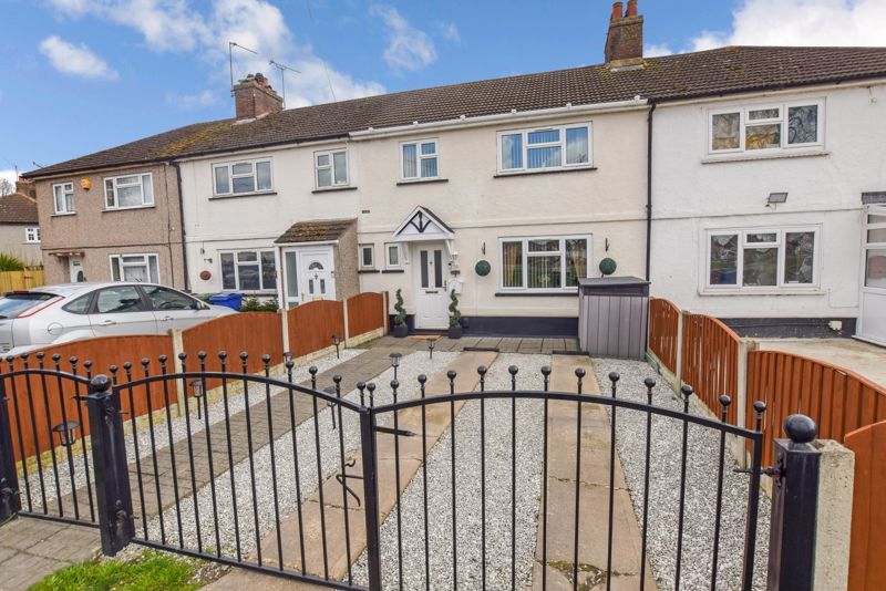 3 bed terraced house for sale in Parkside Avenue, Tilbury RM18 Zoopla