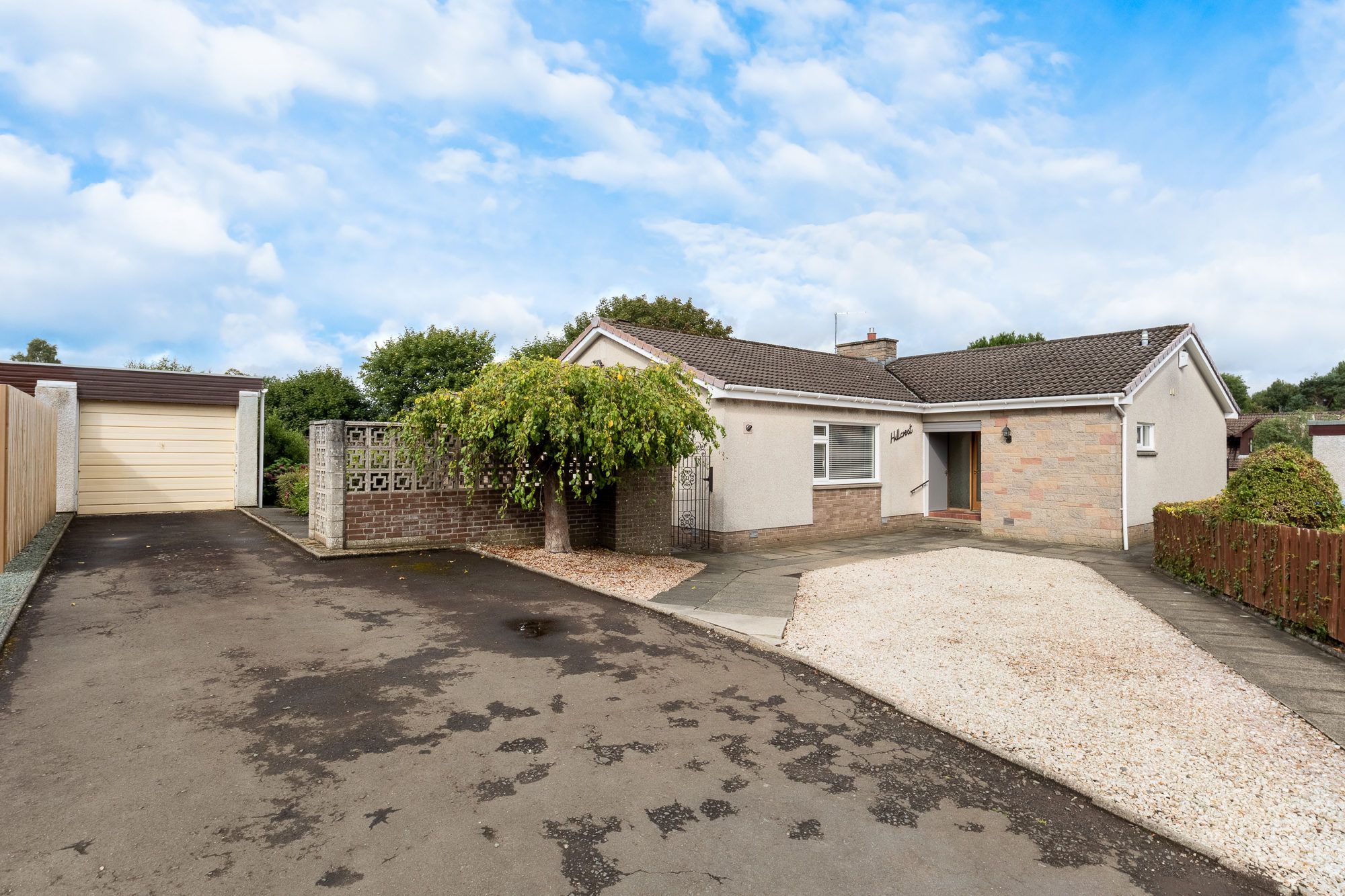 2 bed cottage for sale in Hillcrest, Falkirk Road, Linlithgow EH49 Zoopla