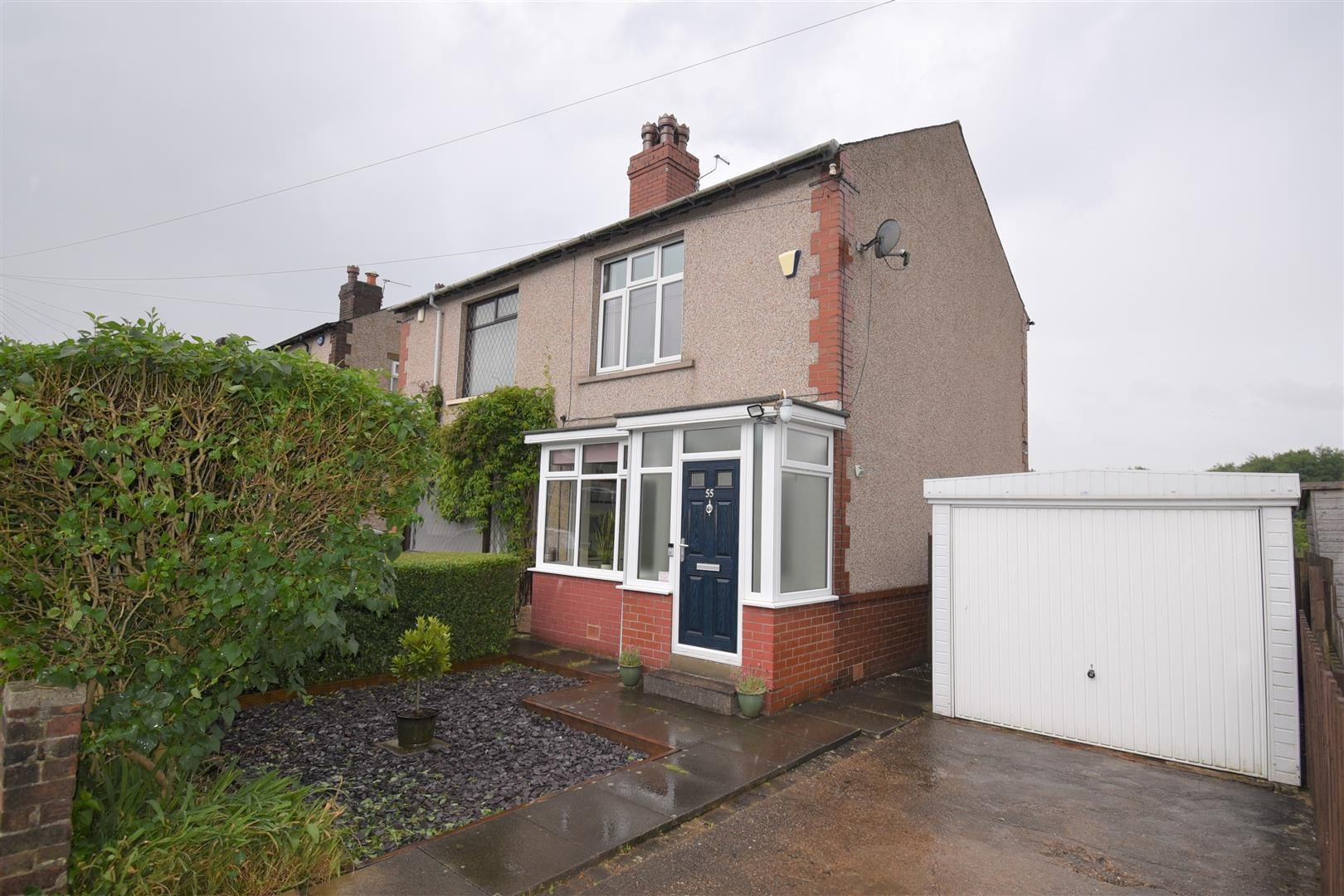 2 bed semidetached house for sale in Heatherfield Road, Marsh