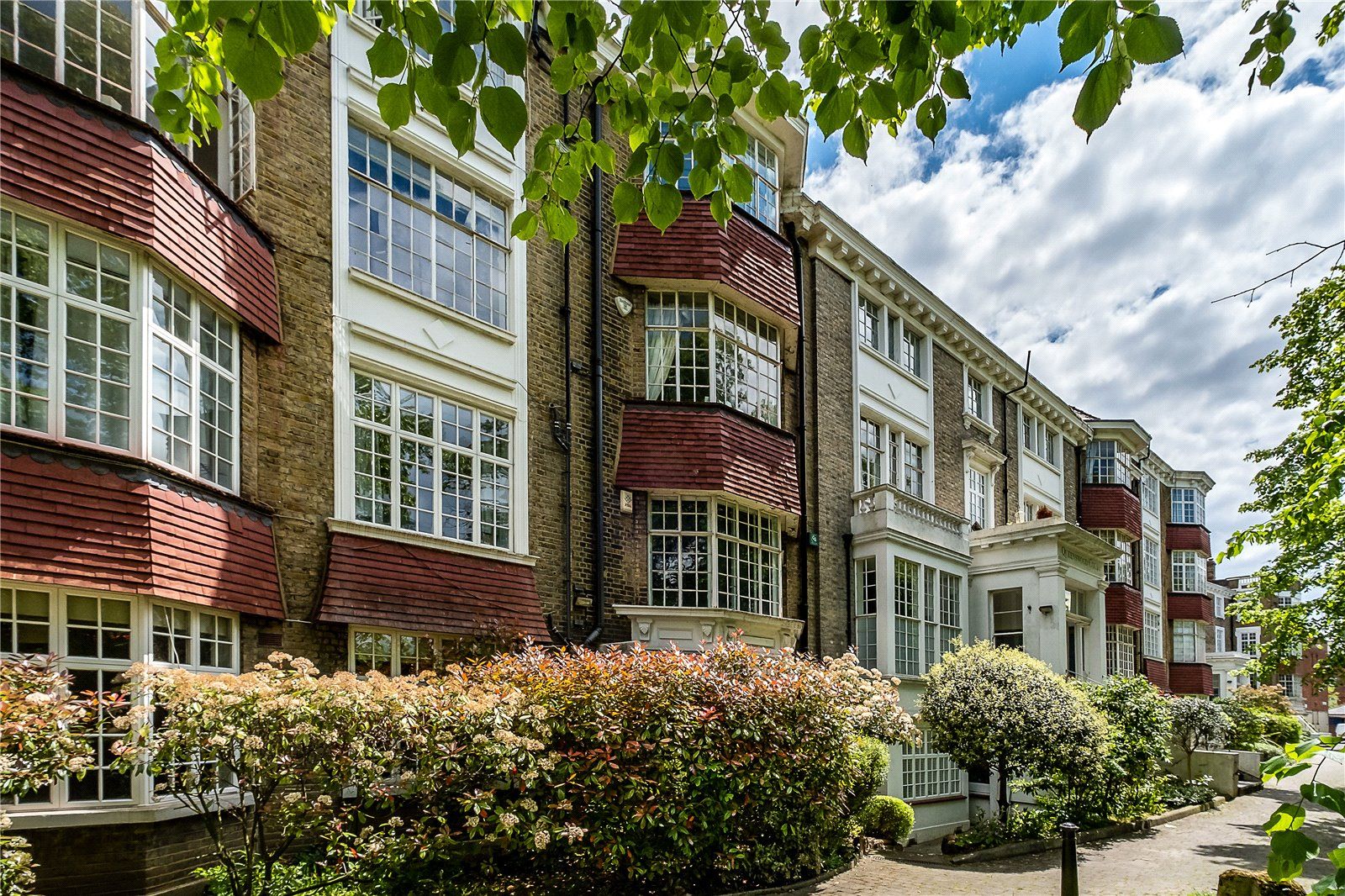 3 bed flat for sale in Kings Avenue, London SW4 Zoopla