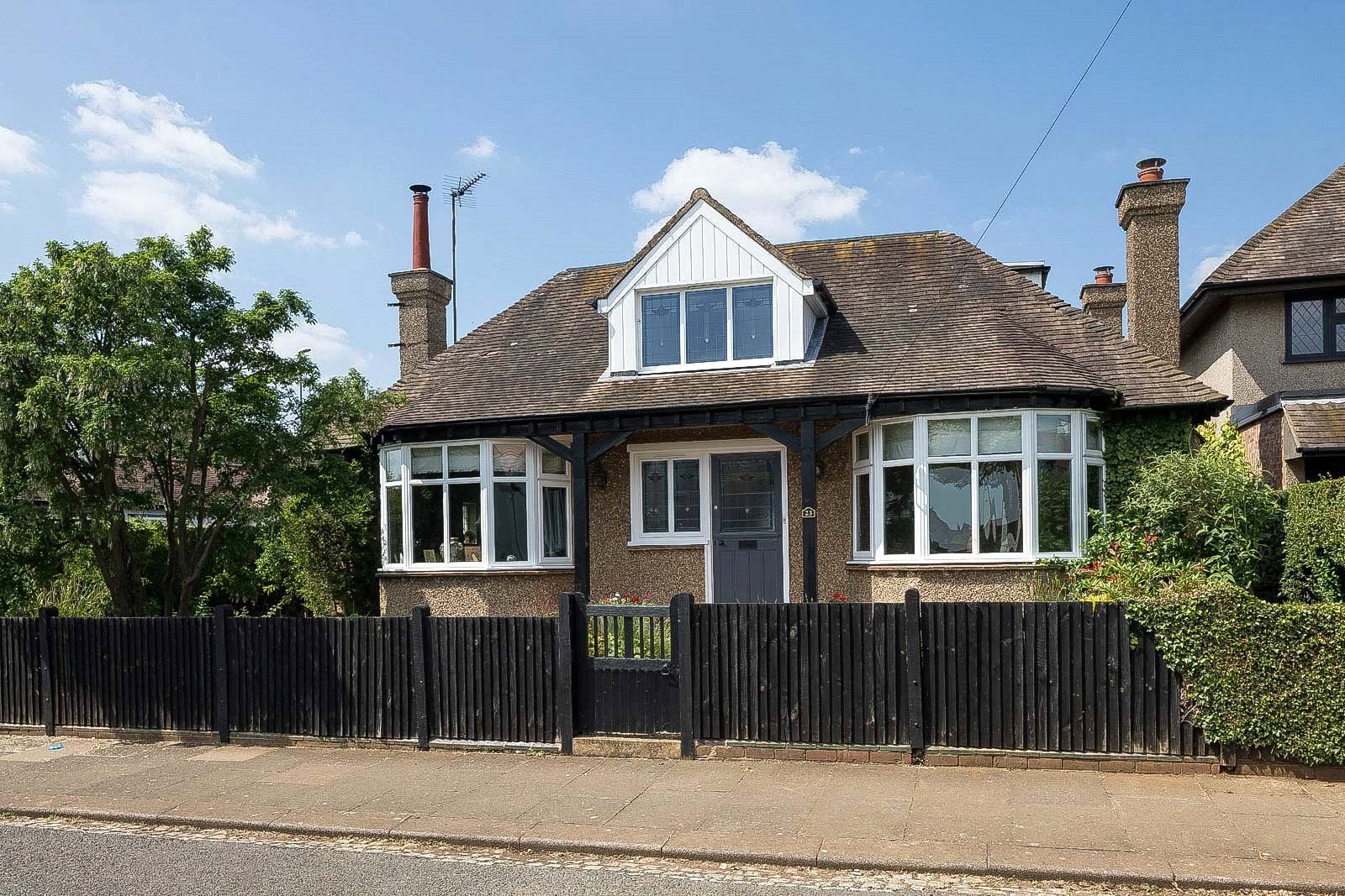 3 bed bungalow for sale in Weston Way, Weston Favell, Northampton NN3