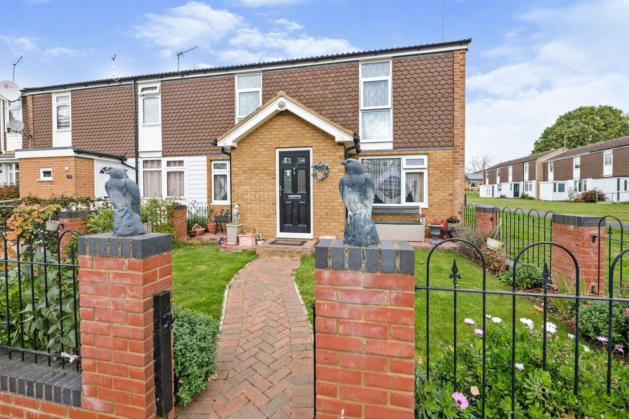 4 bed end terrace house for sale in Churchill Avenue NN3 Zoopla