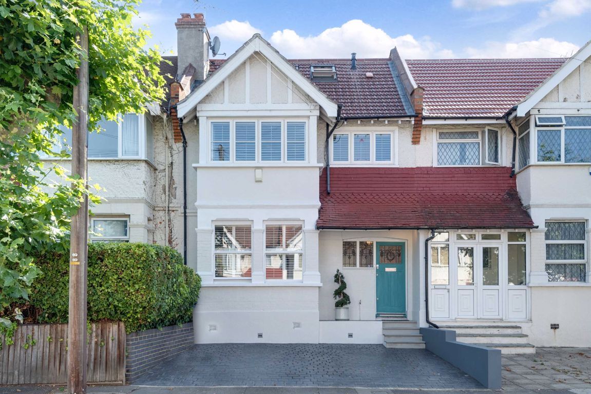 5 bed terraced house for sale in Mount Road, London NW4 Zoopla