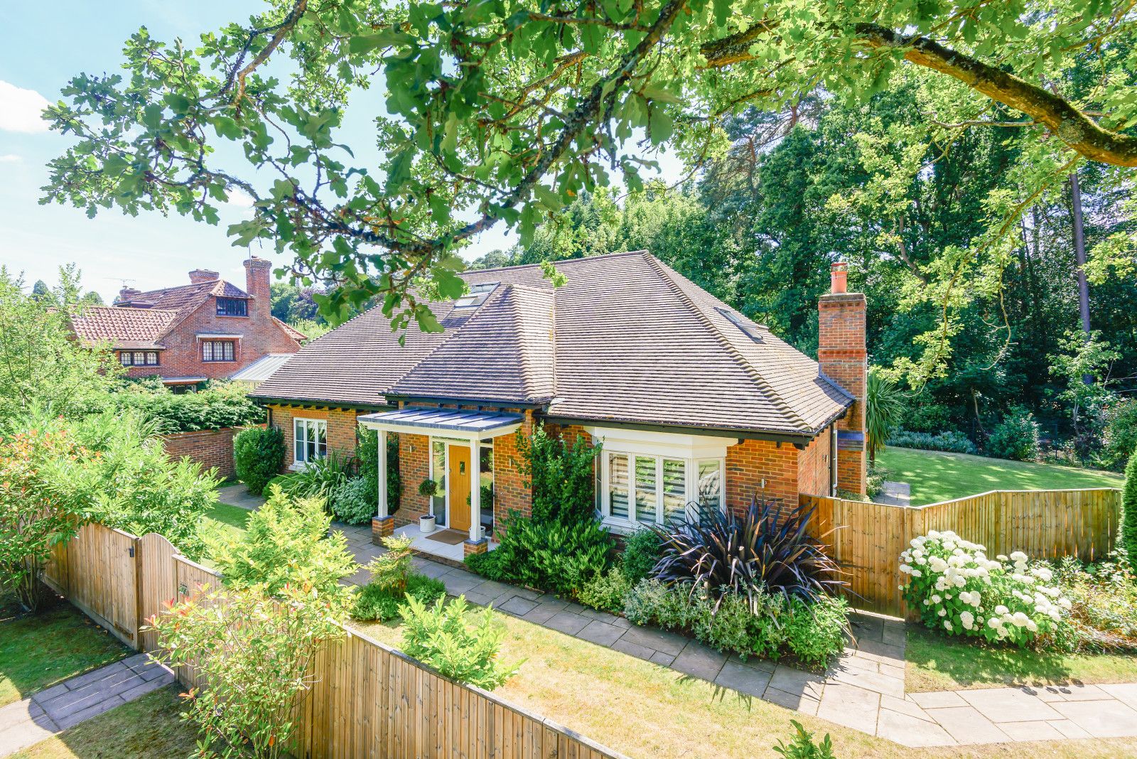 4 bed detached house for sale in Pond Road, Hook Heath, Woking GU22