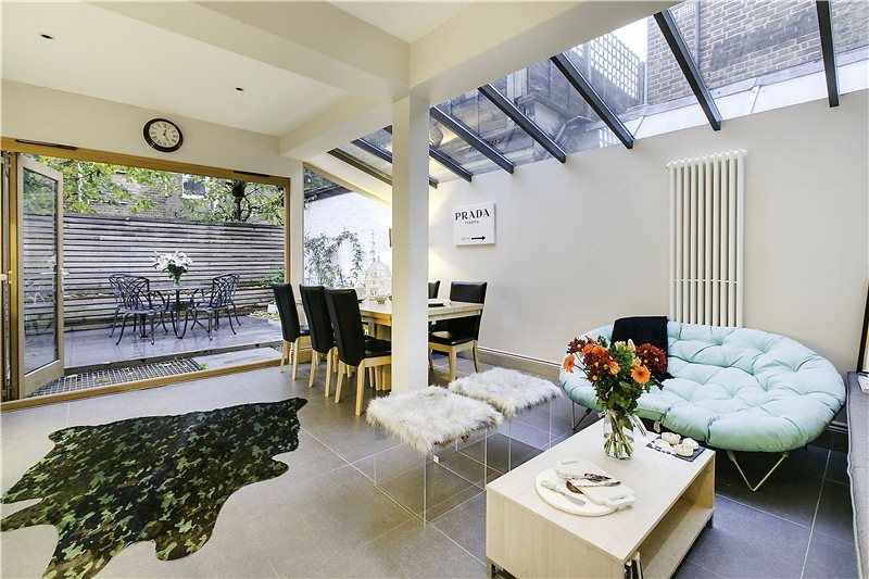 Rowallan Road, Munster Village, London SW6