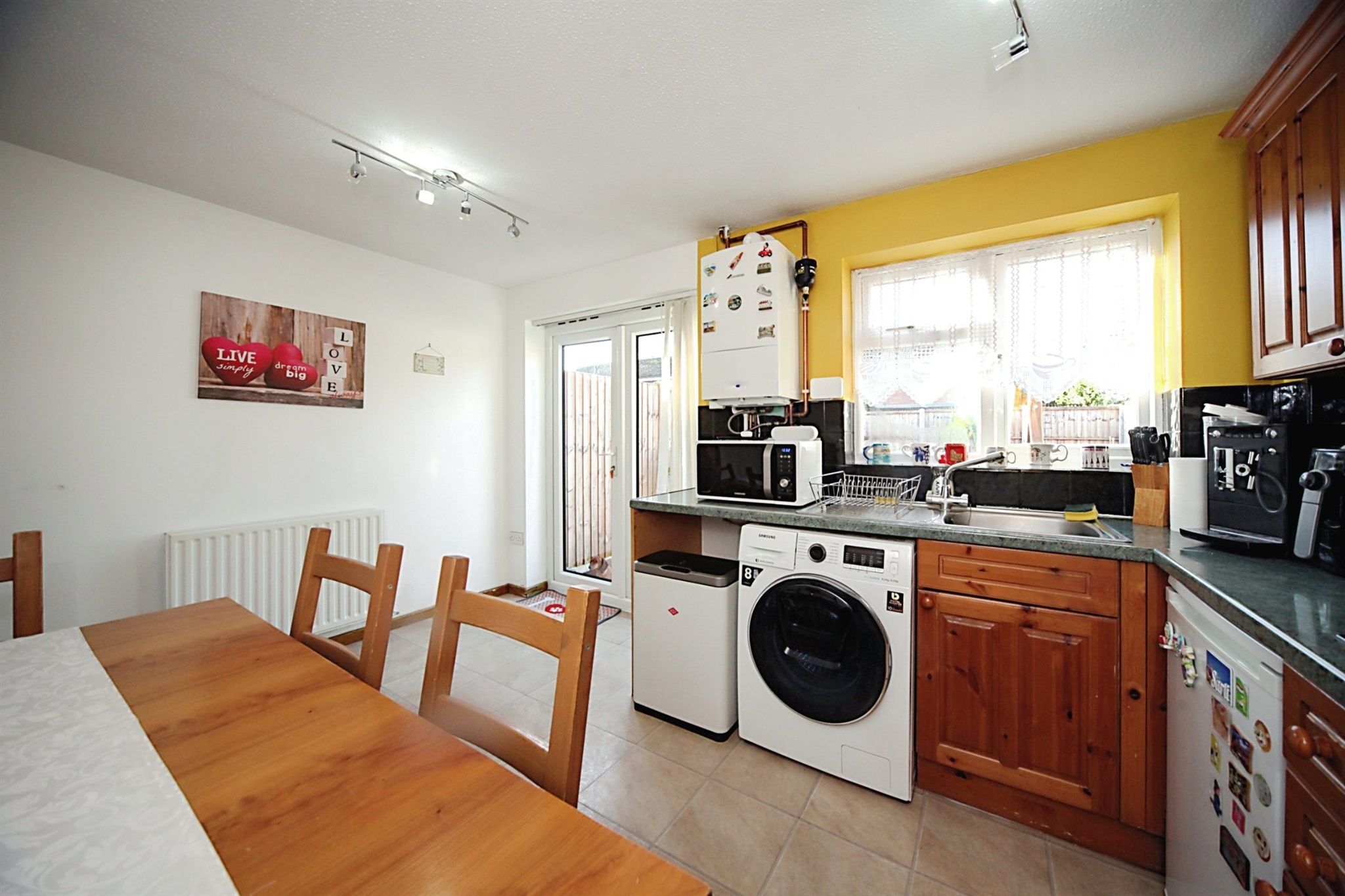 2 bed end terrace house for sale in Longbrooke, Houghton Regis, Dunstable LU5 Zoopla