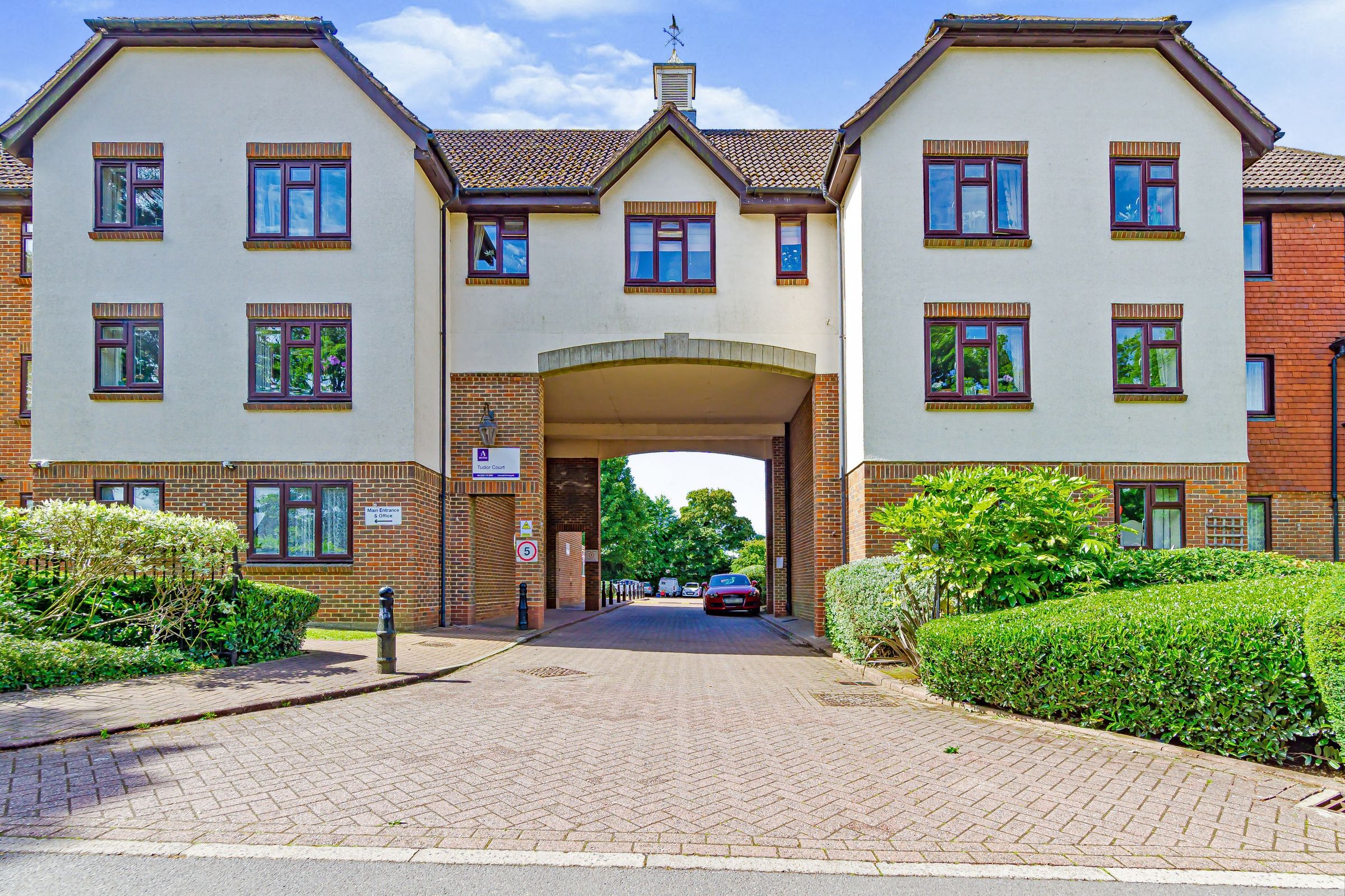 1 bed flat for sale in Main Road, Biggin Hill, Westerham TN16 Zoopla