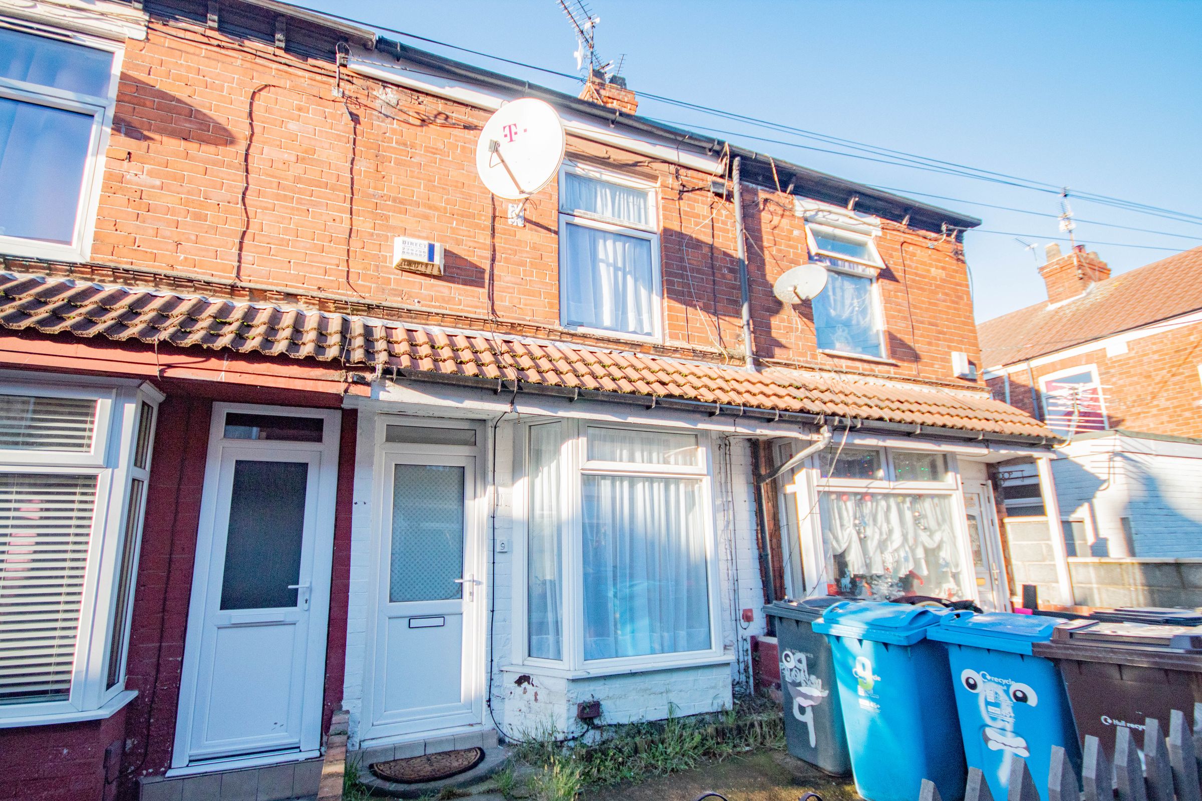 2 bed terraced house to rent in Floral Avenue, Rensburg Street, Hull