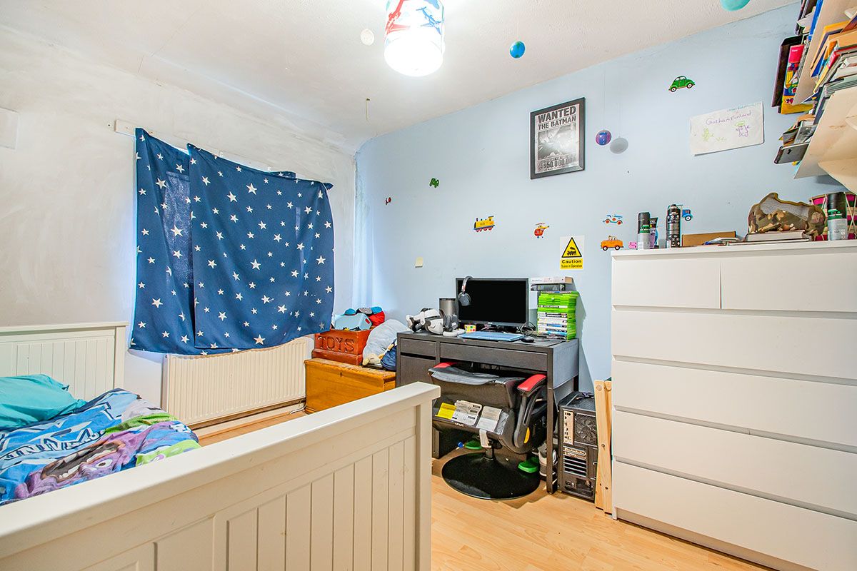 3 bed terraced house for sale in Rufford Drive, Whitefield, Manchester