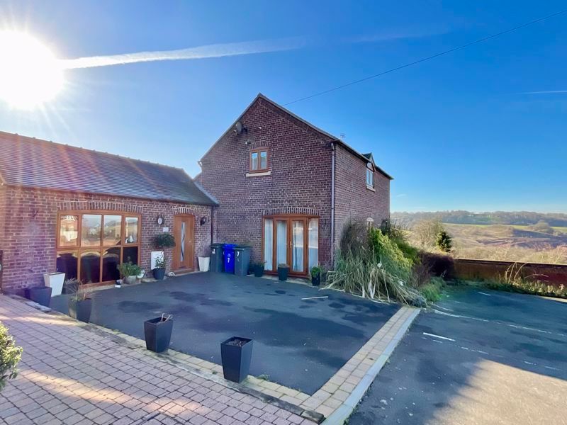 3 bed barn conversion for sale in Lightwood Road, Lightwood, Longton