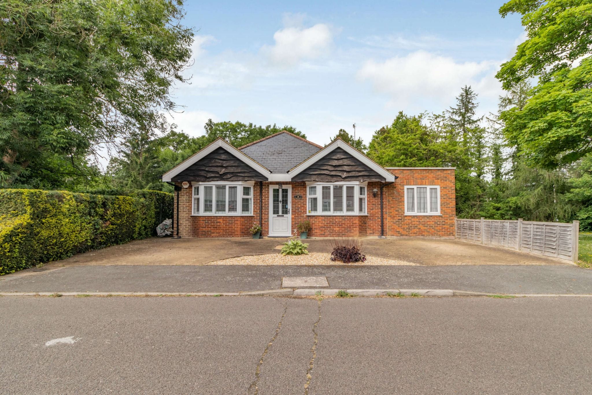 4 bed bungalow for sale in Highfield Crescent, Northwood HA6 Zoopla