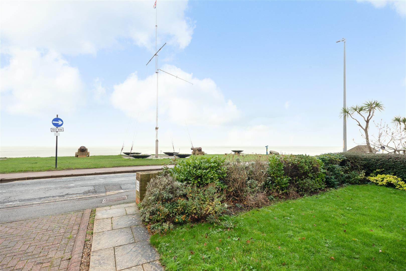 2 bed flat for sale in Marine Parade, Tankerton, Whitstable CT5 Zoopla