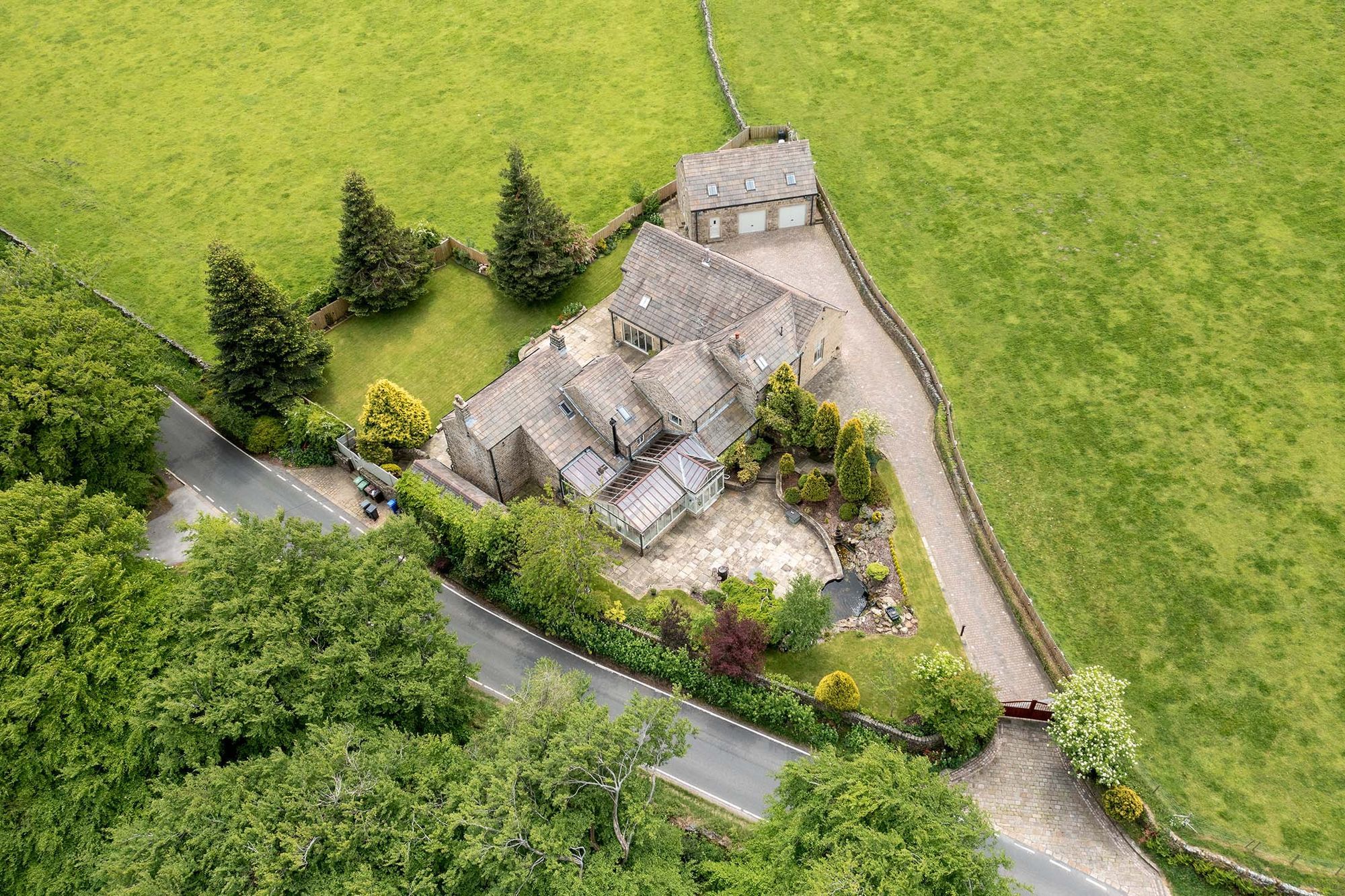 5 bed detached house for sale in Fulwood Lane, Sheffield S10 Zoopla