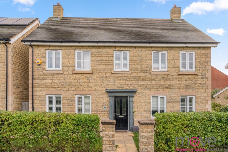4 bed detached house for sale in Gotherington Lane, Cleeve