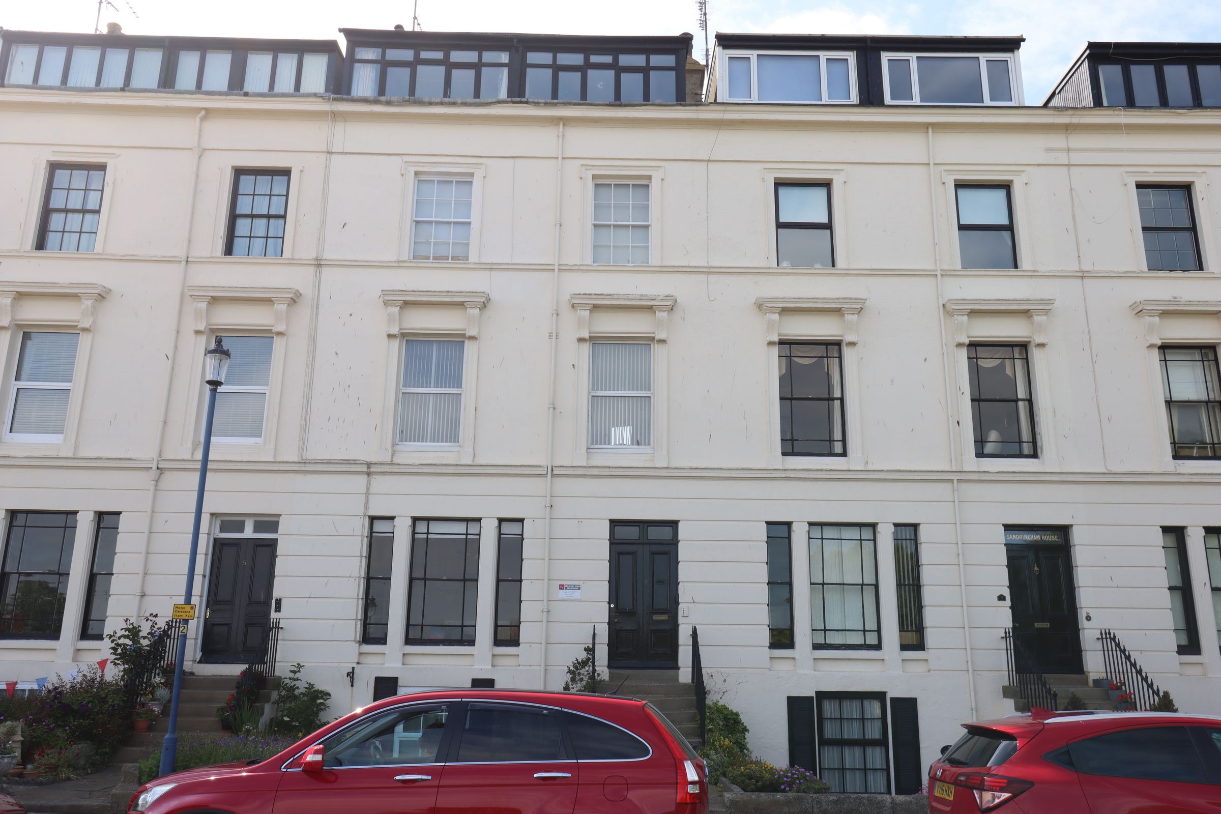 2 bed flat for sale in The Crescent, Filey YO14 Zoopla