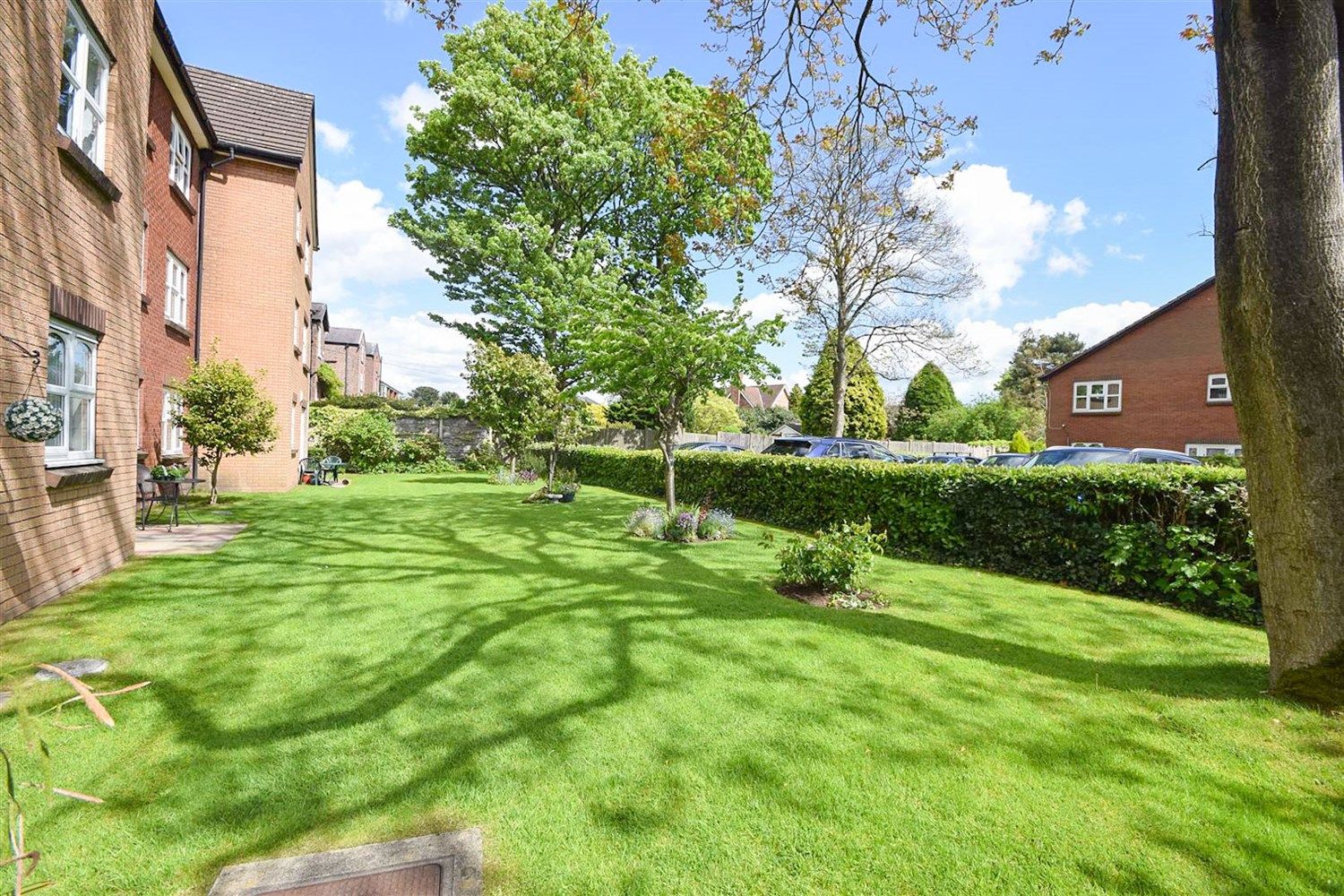 2 bed flat for sale in Ambleside, Boundary Court, Gatley Road, Cheadle