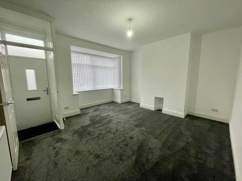 2 bed terraced house to rent in Crompton Avenue, Bolton BL2 Zoopla