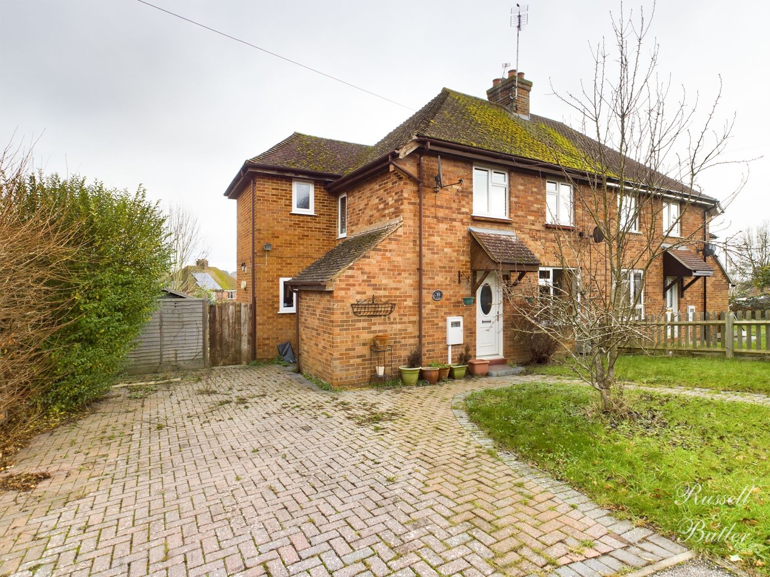 3 bed semidetached house for sale in Westfields, Buckingham MK18 Zoopla