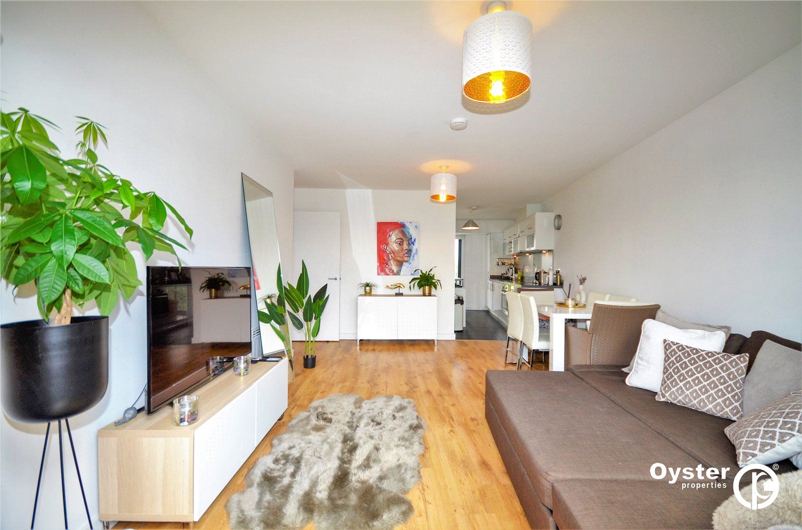 Arc Court, 1 Friern Barnet Road, London N11