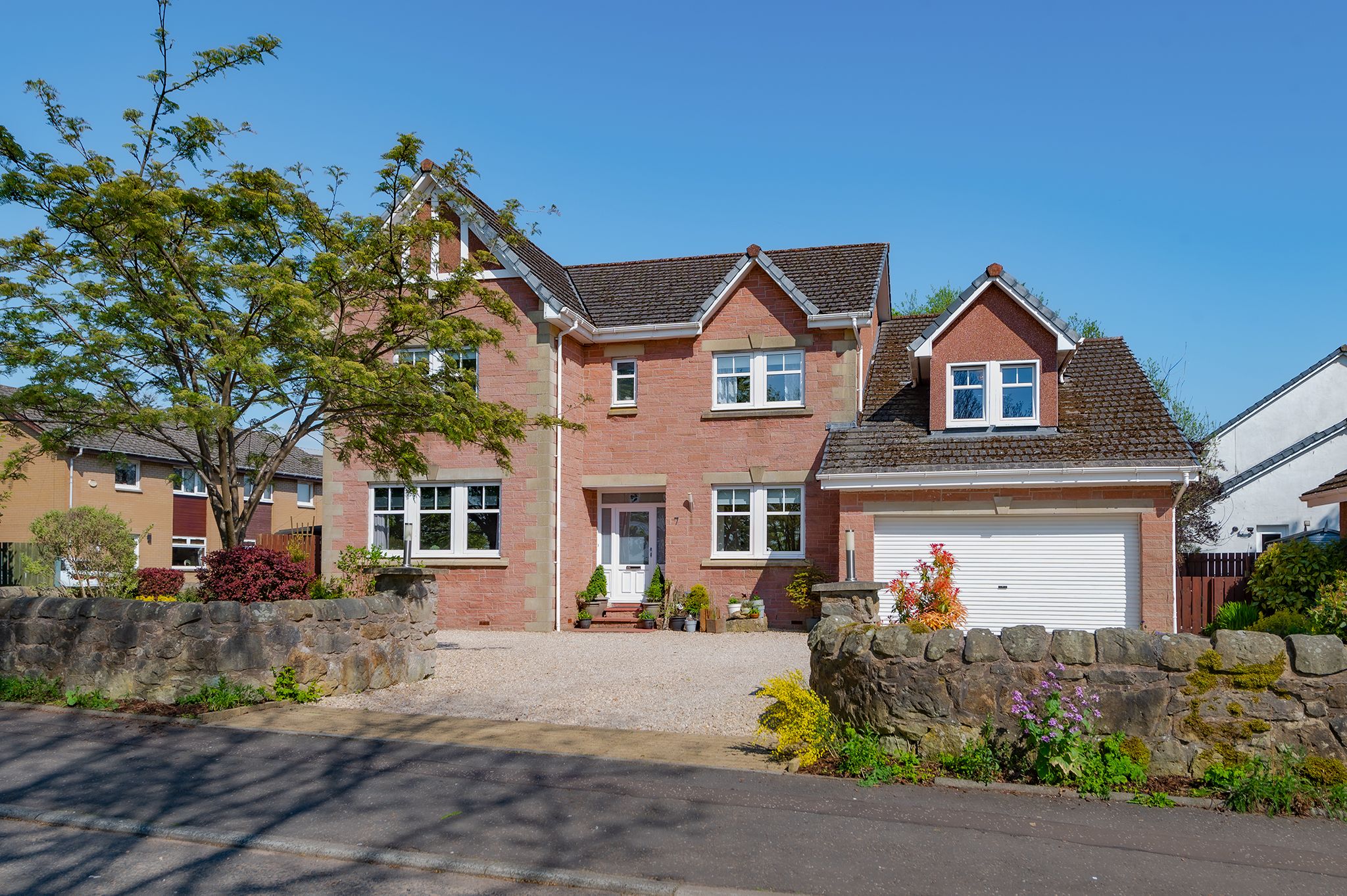 5 bed detached house for sale in Carrongrange Avenue, Stenhousemuir
