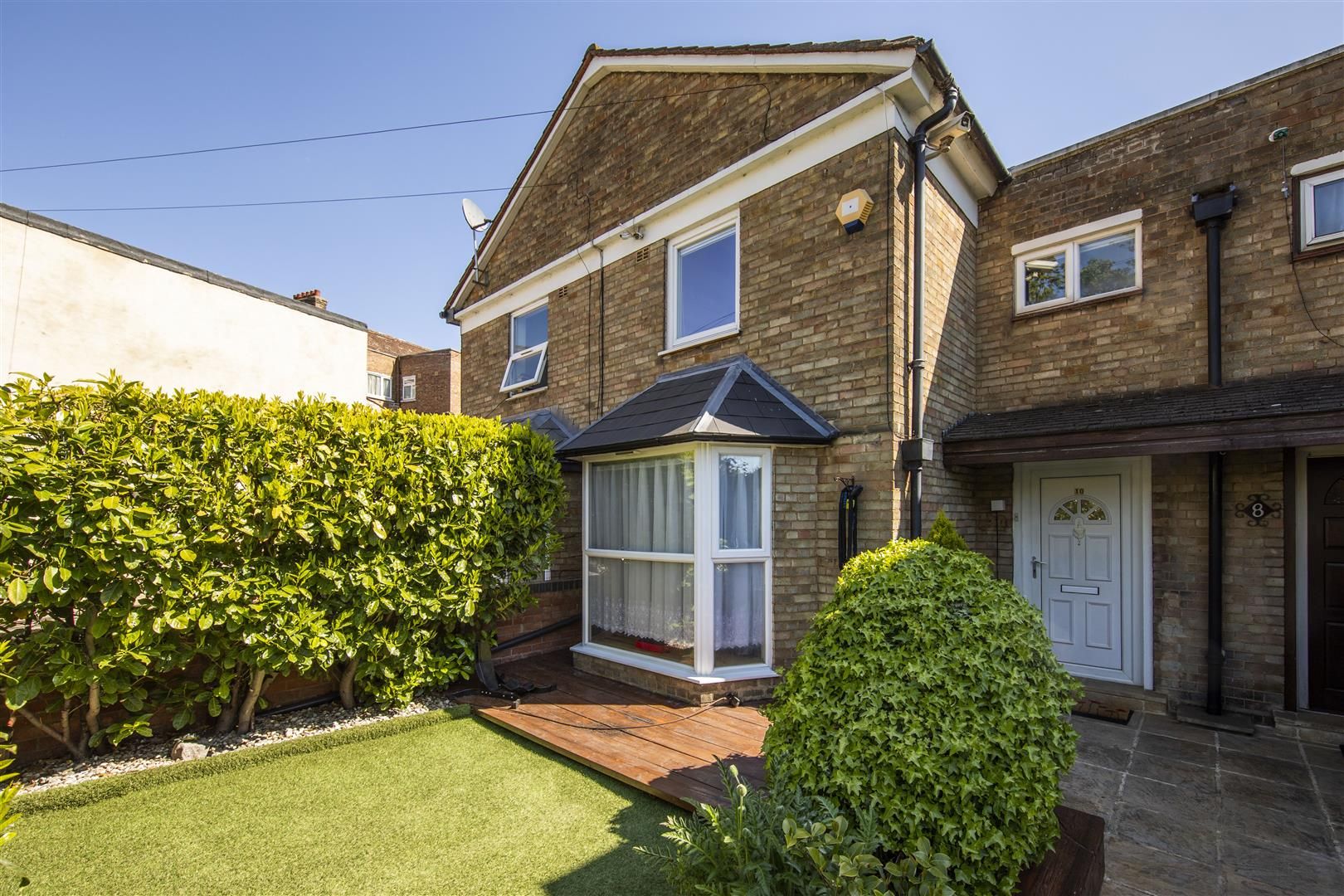 2 bed terraced house for sale in Vernon Road, London E17 Zoopla