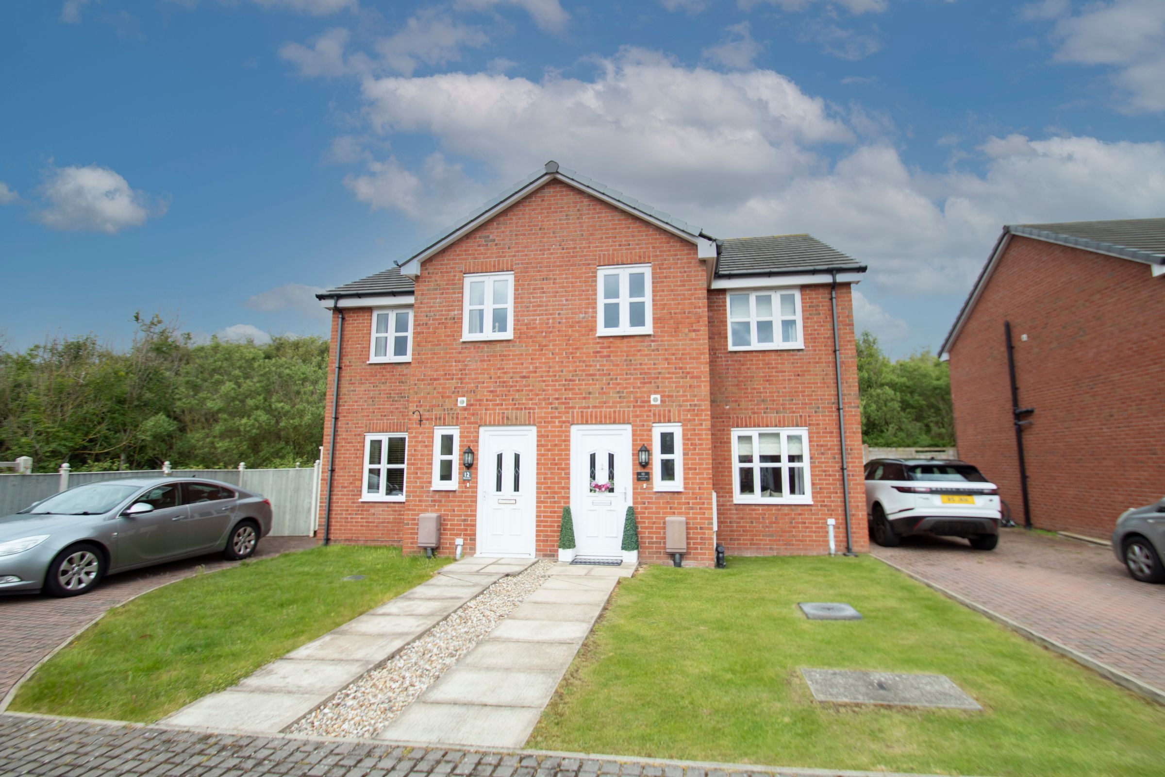 3 bed semidetached house for sale in Wensum Lea, Walney, BarrowIn