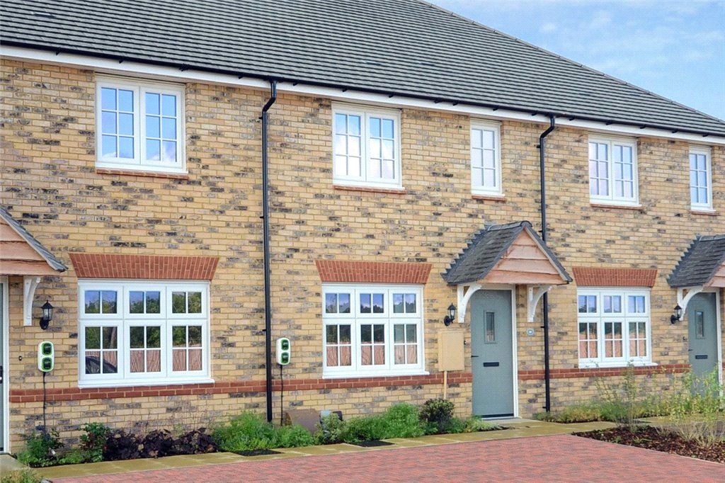New home, 3 bed terraced house for sale in Hampshire Road, Royston SG8