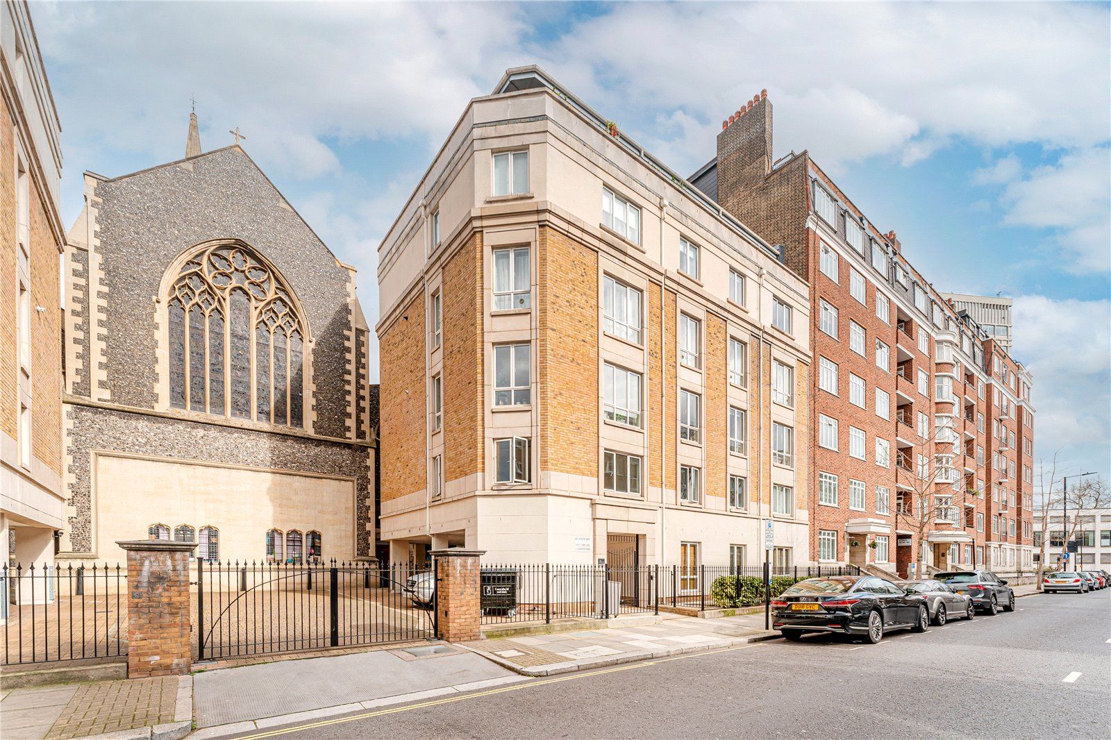 3 bed flat for sale in Gloucester Terrace, London W2 Zoopla