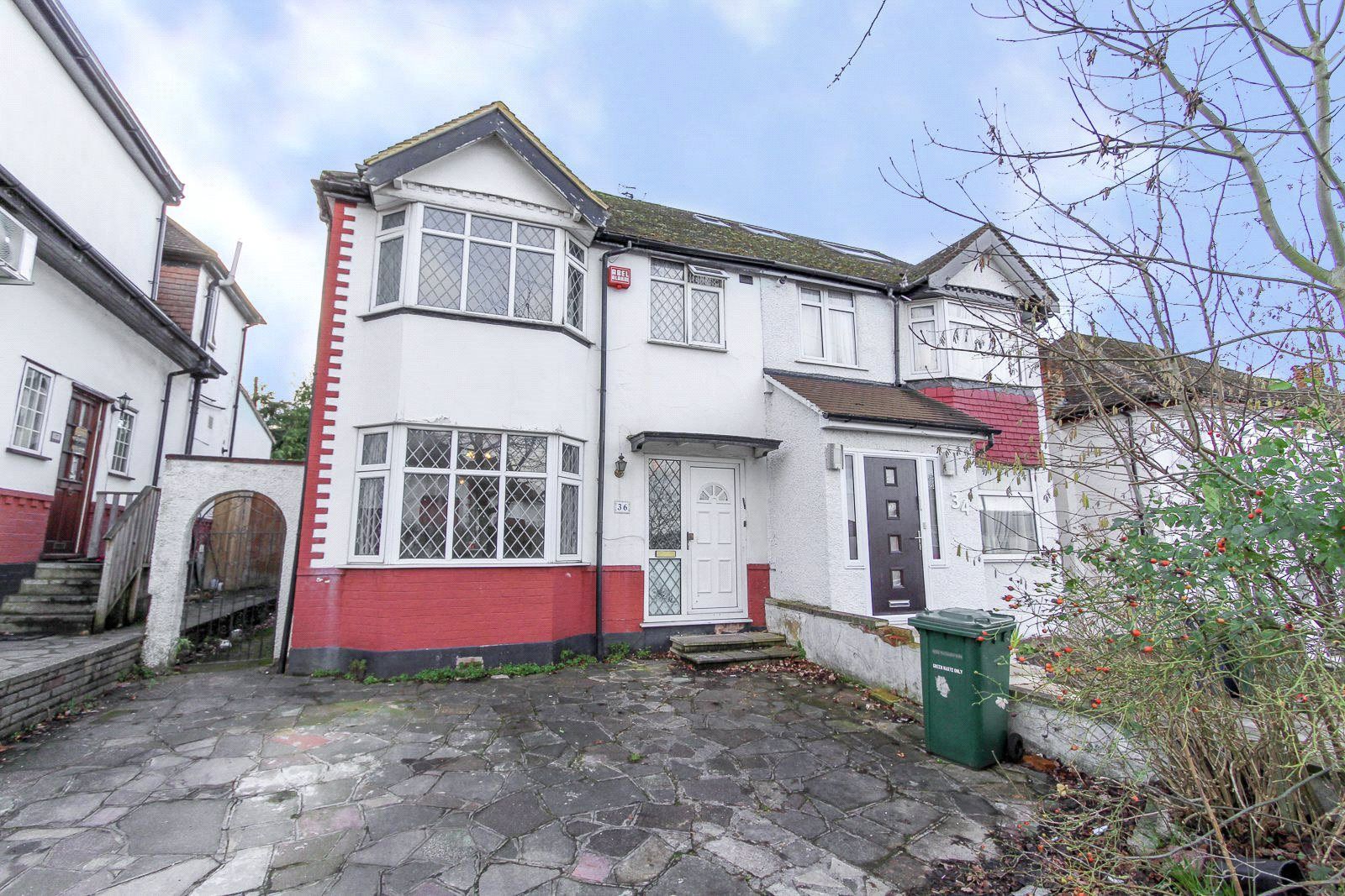 3 bed semidetached house for sale in Warwick Avenue, Edgware HA8 Zoopla