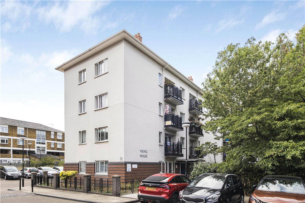3 bed flat for sale in Denmark Road, London SE5 Zoopla