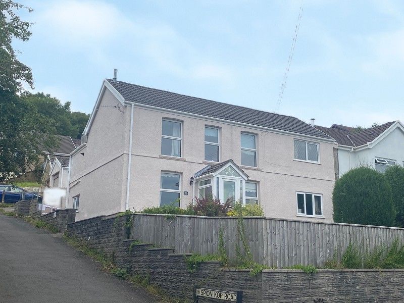 4 bed detached house for sale in Bwllfa Road, Ynystawe, Swansea, City