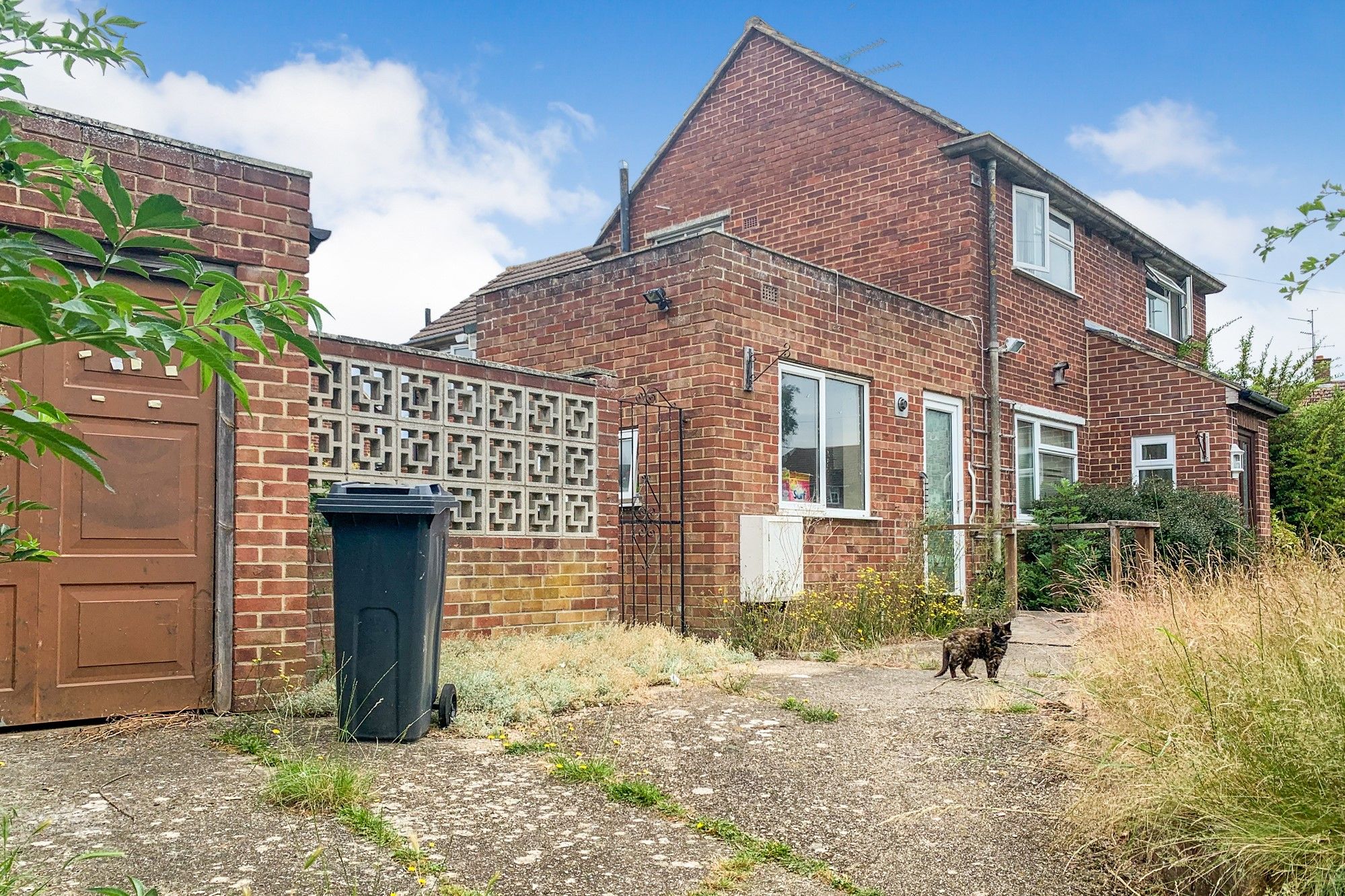 2 bed semidetached house for sale in Brunel Road, Reading RG30 Zoopla