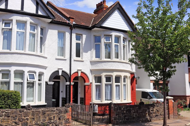 1 bed flat to rent in Glendale Gardens, LeighOnSea SS9 Zoopla