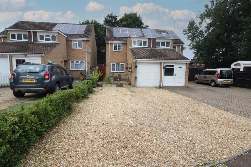 Mountbatten Close, Crawley RH11
