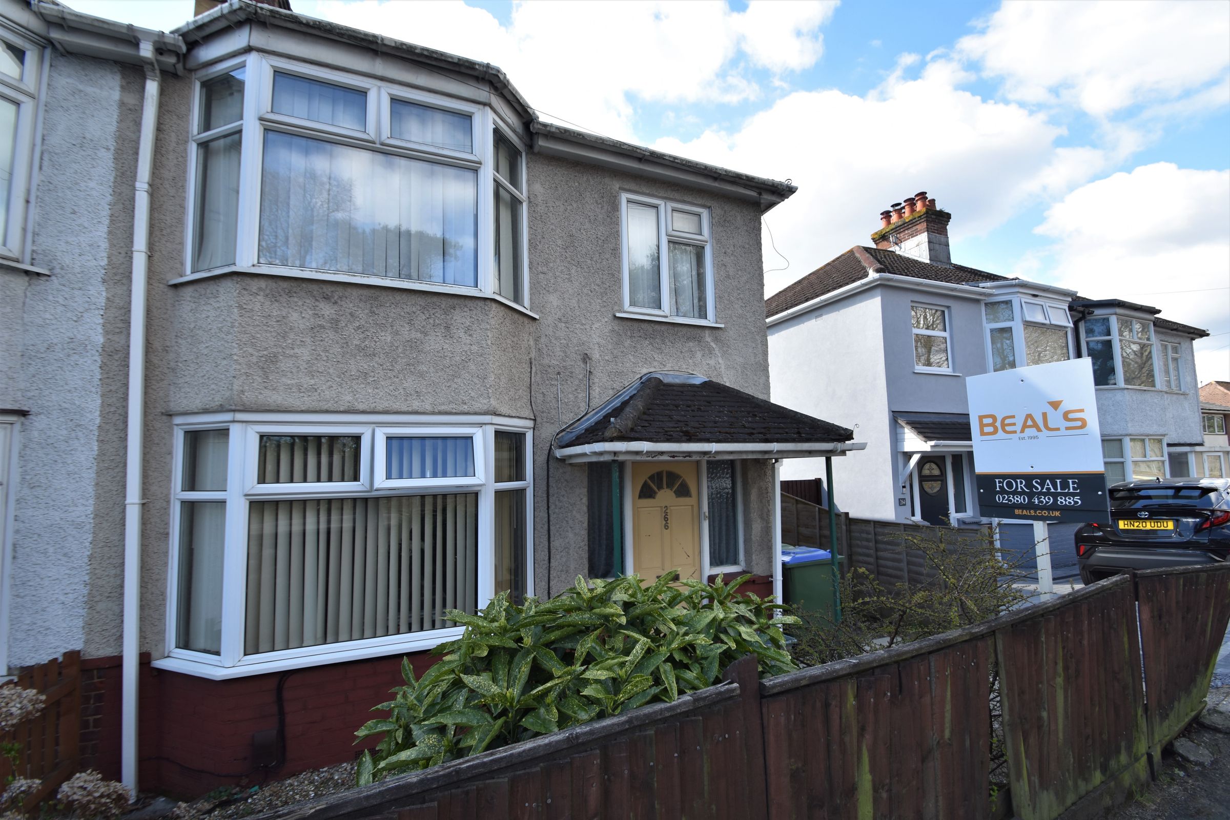 3 bed semidetached house for sale in Bursledon Road, Southampton SO19