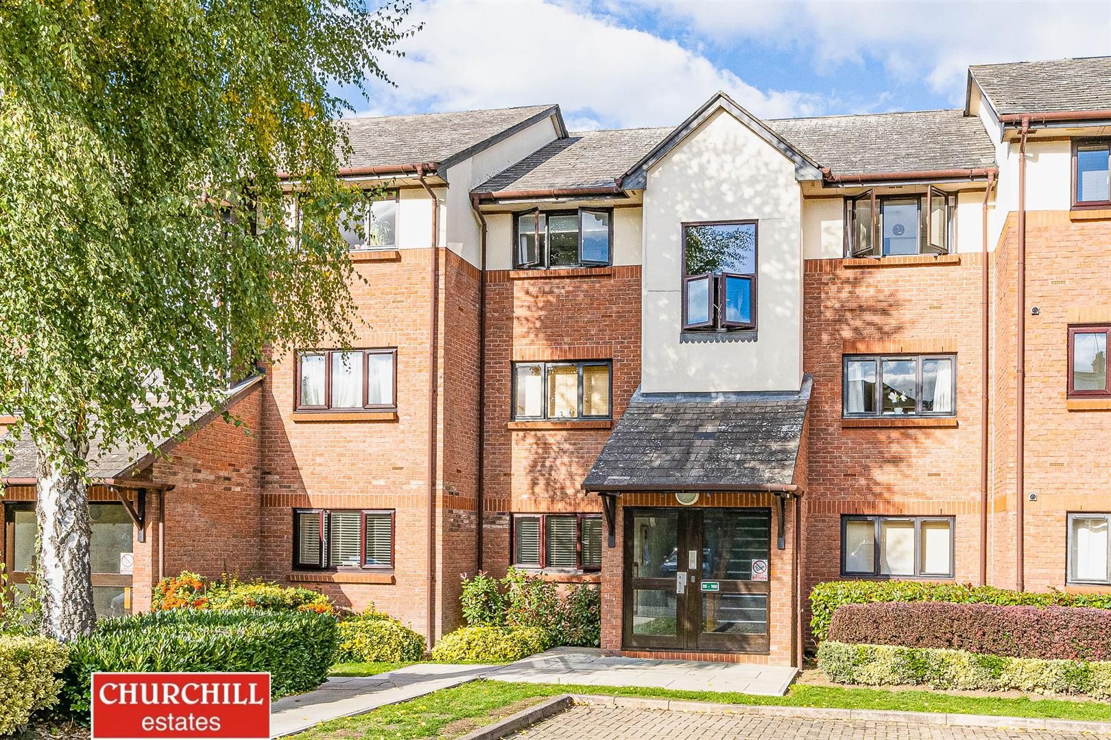 1 bed flat for sale in Maple Gate, Marjorams Avenue, Loughton IG10 Zoopla
