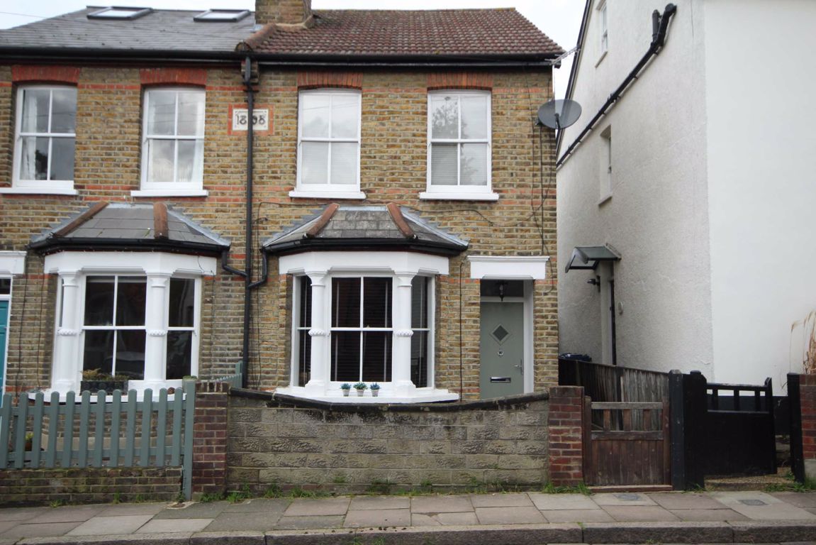 Bishops Road, London W7