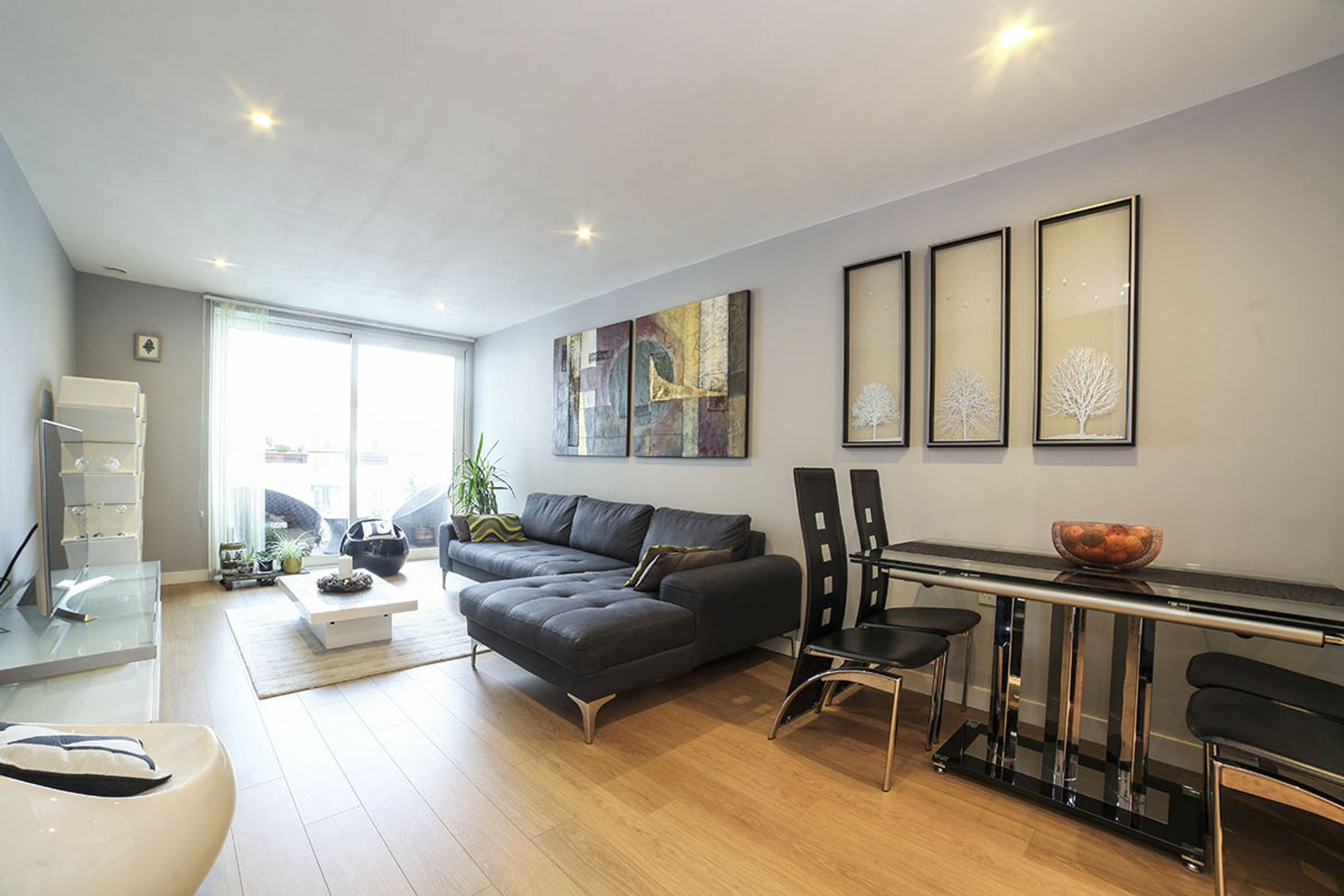 6 Saffron Central Square, Croydon CR0  