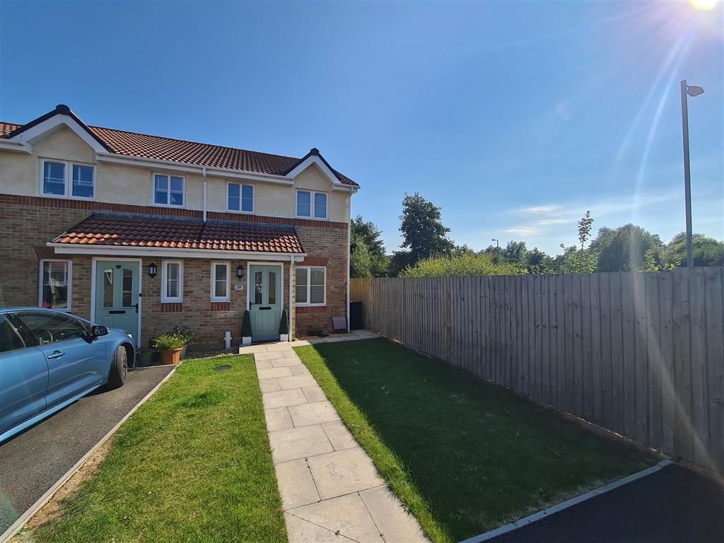 4 bed semidetached house to rent in Rowan Tree Avenue, Baglan, Port