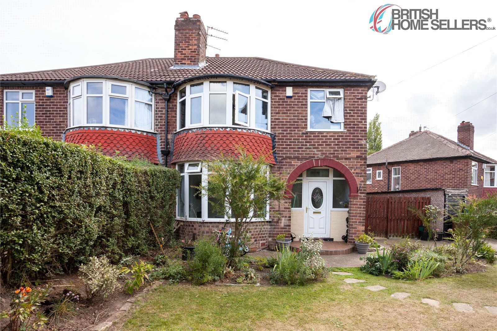 3 bed semidetached house for sale in Spen Lane, Leeds, West Yorkshire