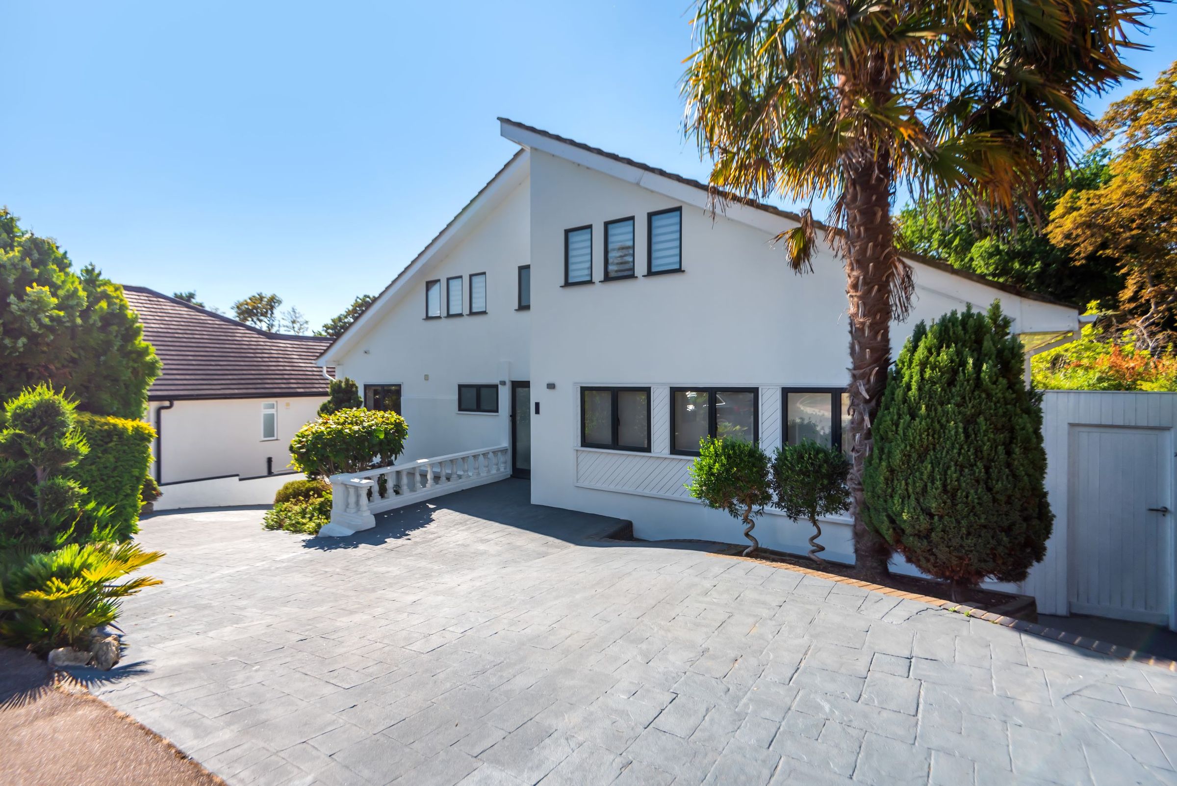 5 bed detached house for sale in Fallowfield, Stanmore HA7 Zoopla