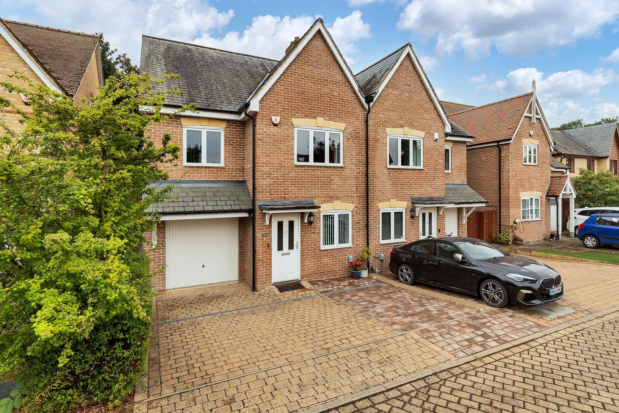 3 bed town house for sale in Rupert Neve Close, Melbourn SG8 Zoopla