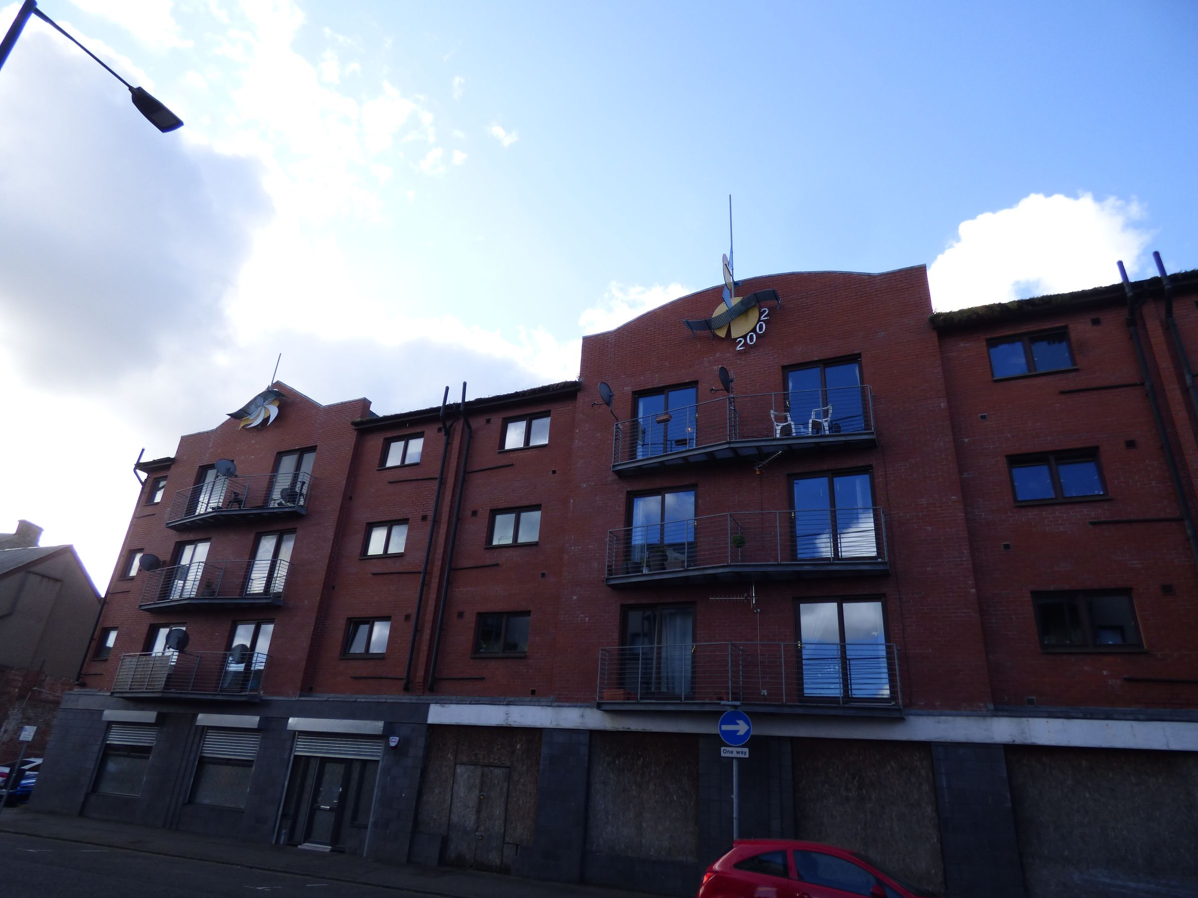 Allan Lane, Dundee DD1  